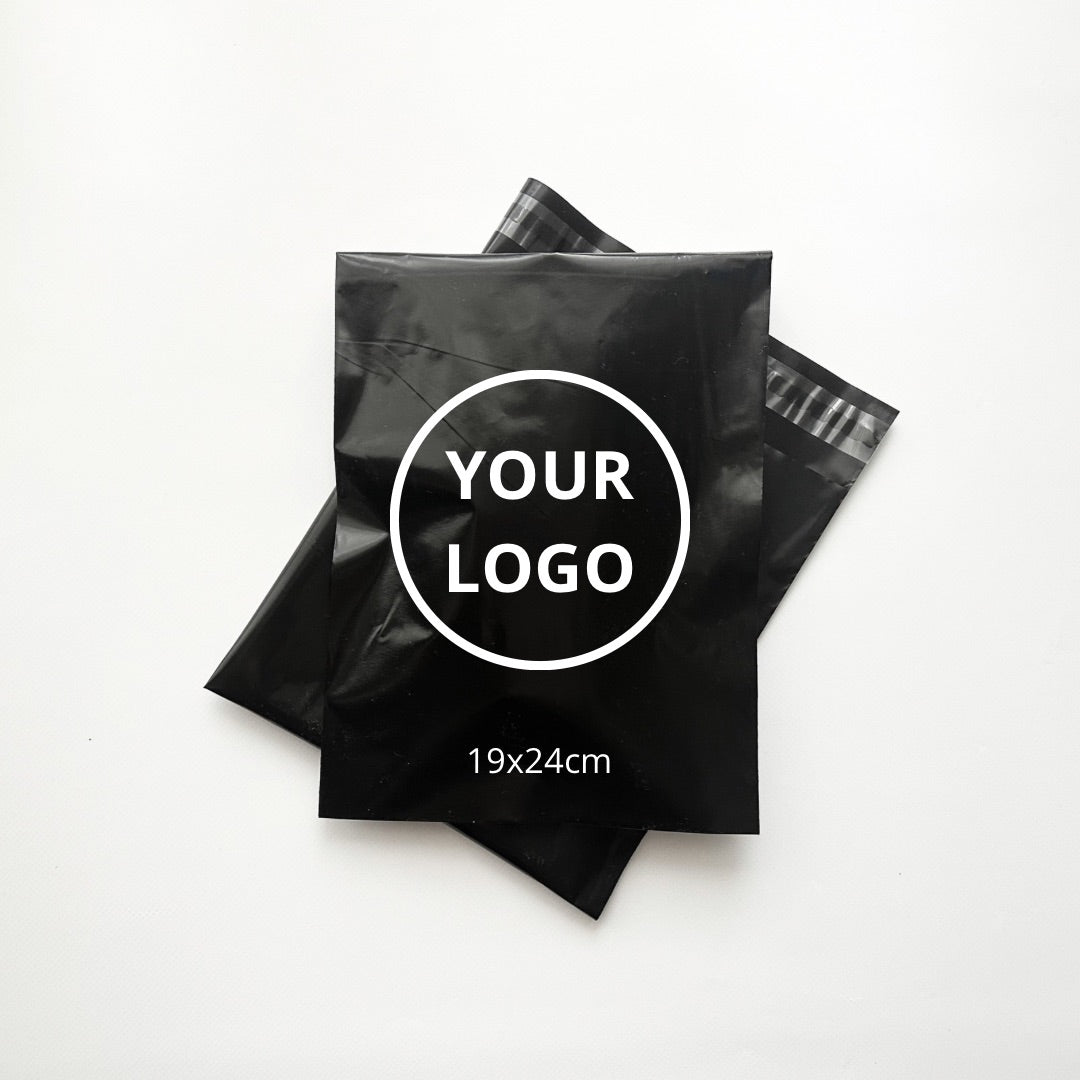 Poly Mailers shipping bag 19х24cm (7.5x9.4in) Black.